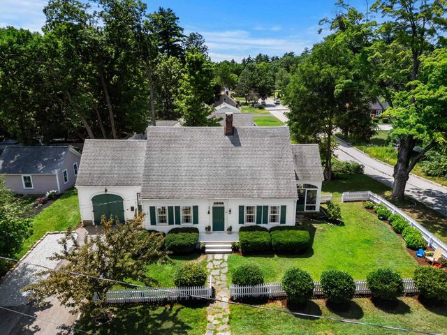 16 Brookline Street, Nashua, NH 03064