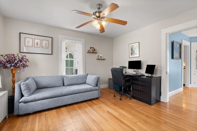 16 Brookline Street, Nashua, NH 03064