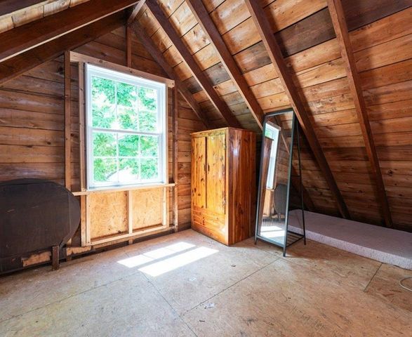 16 Brookline Street, Nashua, NH 03064