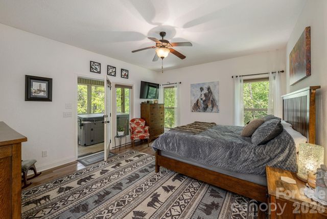 149 Hiwassee Road, Lake Toxaway, NC 28747
