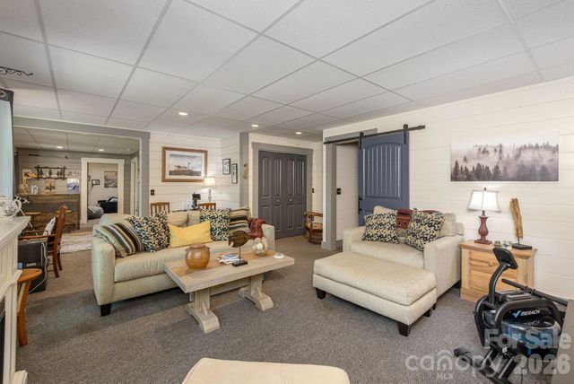 149 Hiwassee Road, Lake Toxaway, NC 28747