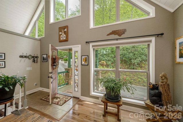 149 Hiwassee Road, Lake Toxaway, NC 28747