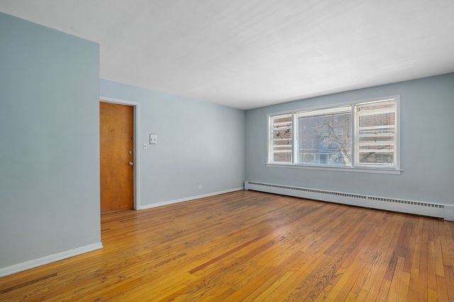 2623 W Berwyn Avenue, Chicago, IL 60625