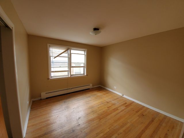 2623 W Berwyn Avenue, Chicago, IL 60625