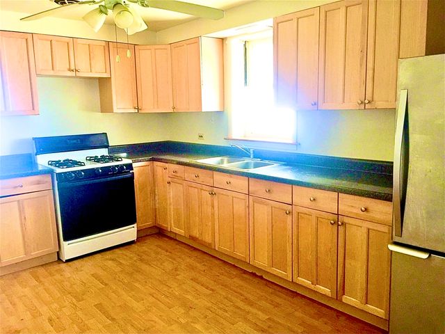 2623 W Berwyn Avenue, Chicago, IL 60625