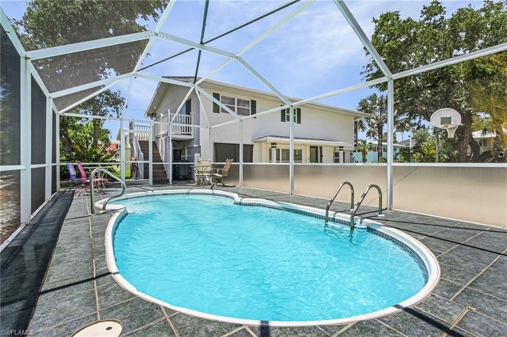 140 Bay Mar DR, FORT MYERS BEACH, FL 33931 — photo 4