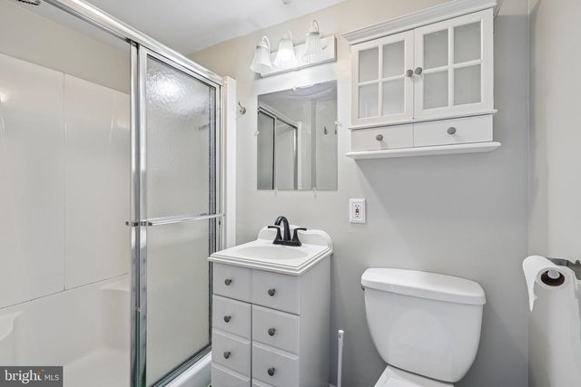 219 CHAPEL ST, Baltimore, MD 21231