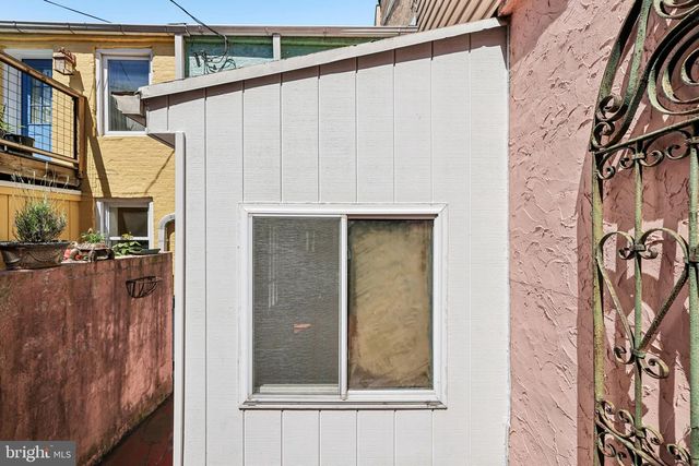 219 CHAPEL ST, Baltimore, MD 21231