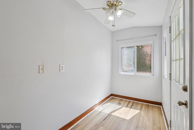 219 CHAPEL ST, Baltimore, MD 21231