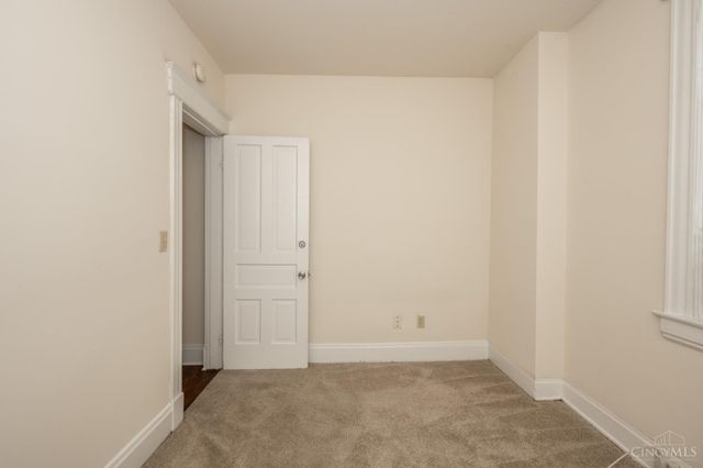 2921 Bellevue Avenue, Cincinnati, OH 45219