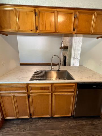 103 S Kaupo DR A, Bastrop, TX 78602