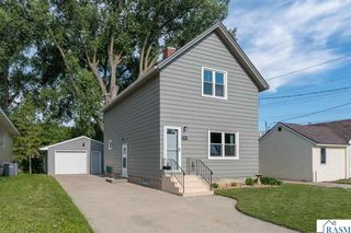 1041 Quincy Street, North Mankato, MN 56003