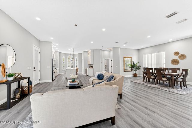 1932 Fabien Circle, Melbourne, FL 32940