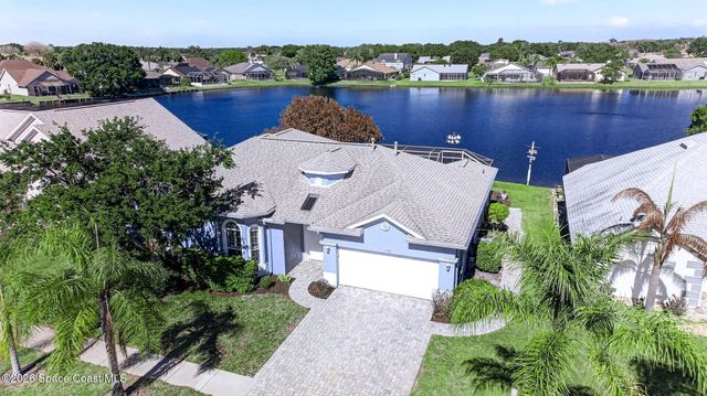 1932 Fabien Circle, Melbourne, FL 32940