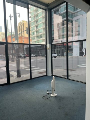 1600 S Wabash Avenue, Chicago, IL 60616