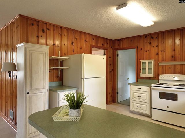 3223 Glendale Road, West Columbia, SC 29170
