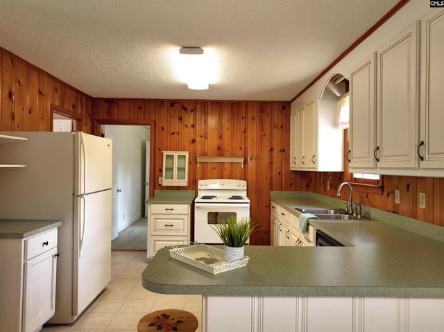 3223 Glendale Road, West Columbia, SC 29170