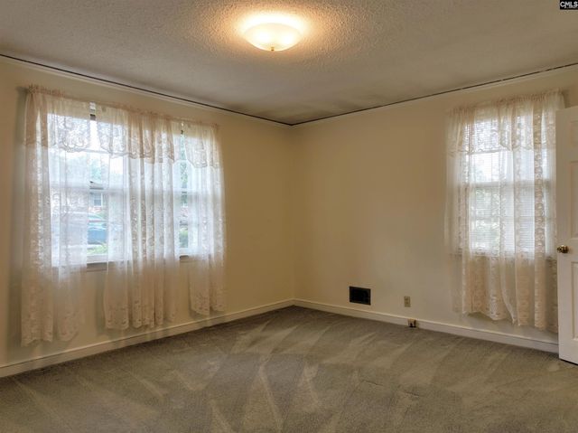 3223 Glendale Road, West Columbia, SC 29170