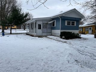 19 Lakewood Village, Shelby, NY 14103