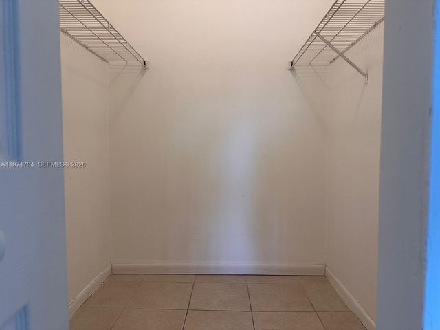 631 Cypress Lake Blvd M17, Deerfield Beach, FL 33064