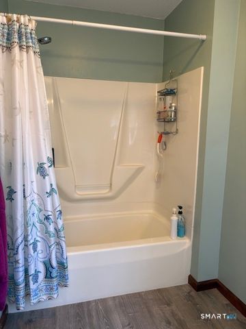 121 Yorkshire Street, Torrington, CT 06790