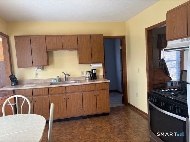 121 Yorkshire Street, Torrington, CT 06790