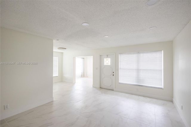 1057 NW 88th Ave D91, Plantation, FL 33322