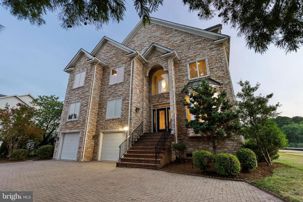 141 WINCHESTER AVE, Grasonville, MD 21638