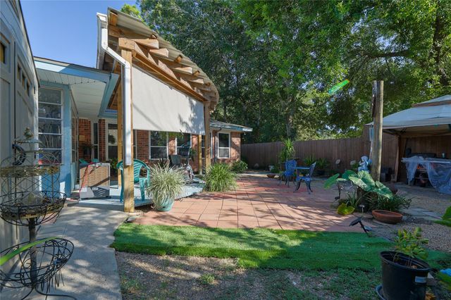 5004 Donald Street, Seabrook, TX 77586