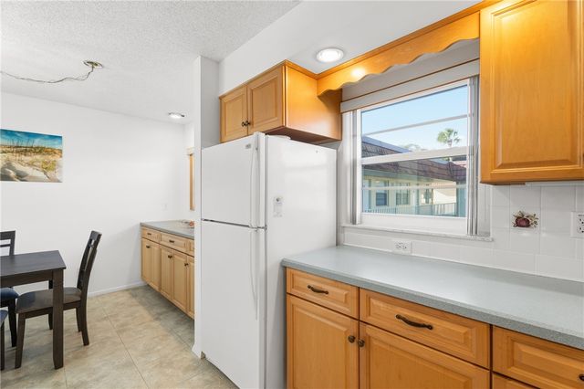 60 Woodland Drive 202, Vero Beach, FL 32962