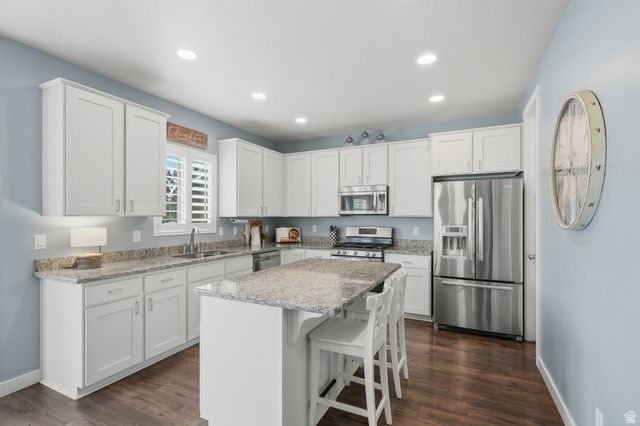 10509 S BROOKLYN VIEW LN, South Jordan, UT 84095