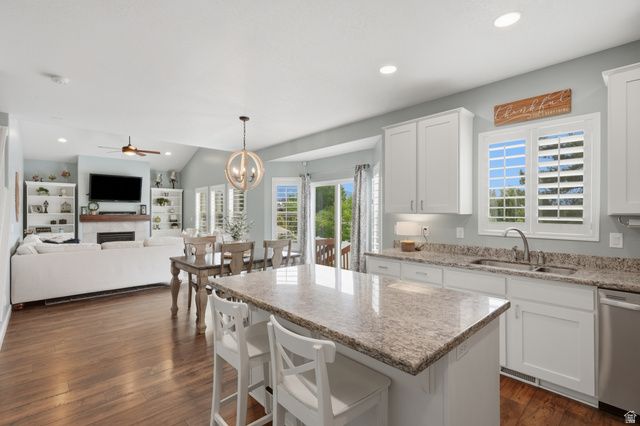 10509 S BROOKLYN VIEW LN, South Jordan, UT 84095