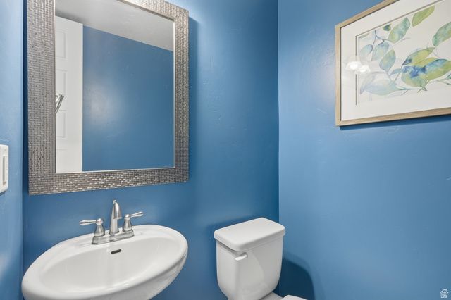10509 S BROOKLYN VIEW LN, South Jordan, UT 84095