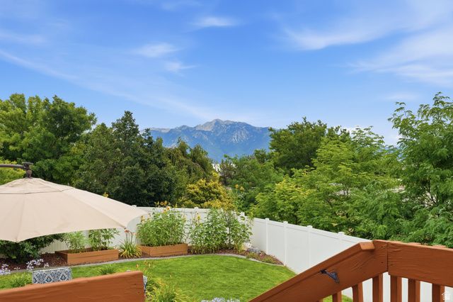 10509 S BROOKLYN VIEW LN, South Jordan, UT 84095