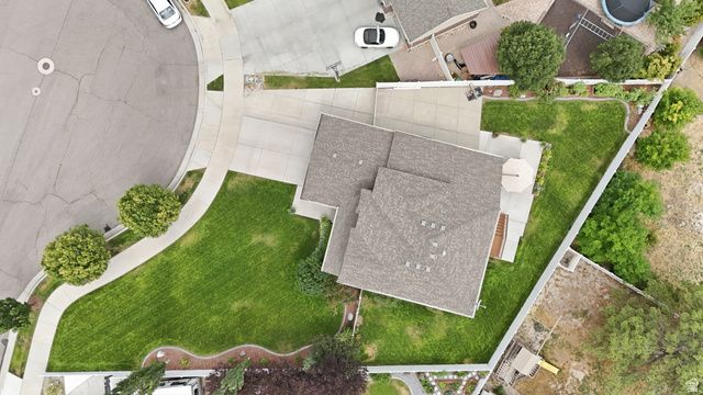 10509 S BROOKLYN VIEW LN, South Jordan, UT 84095