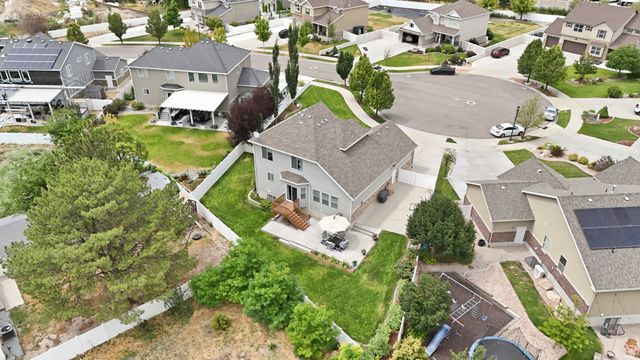 10509 S BROOKLYN VIEW LN, South Jordan, UT 84095