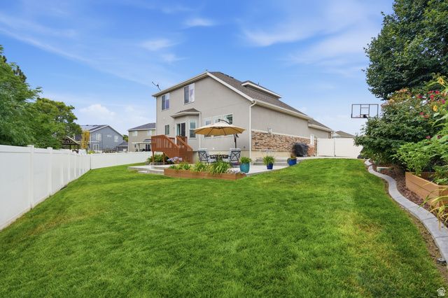 10509 S BROOKLYN VIEW LN, South Jordan, UT 84095
