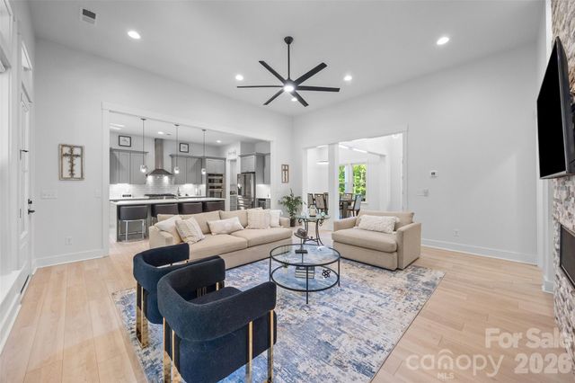 151 Greenbay Road, Mooresville, NC 28117