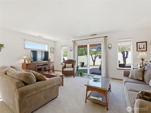 318 S Mary Lane, East Wenatchee, WA 98802