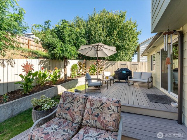 318 S Mary Lane, East Wenatchee, WA 98802