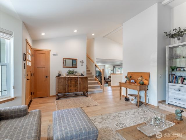 318 S Mary Lane, East Wenatchee, WA 98802