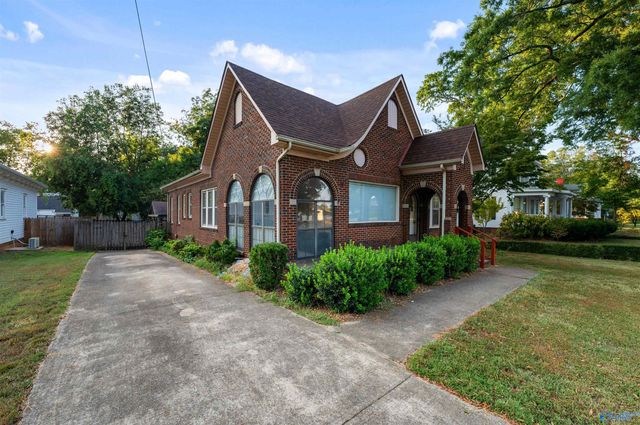 409 North Jefferson Street, Athens, AL 35611