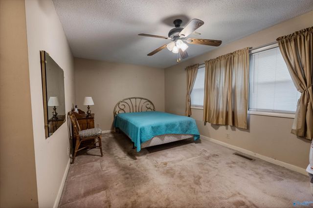 409 North Jefferson Street, Athens, AL 35611