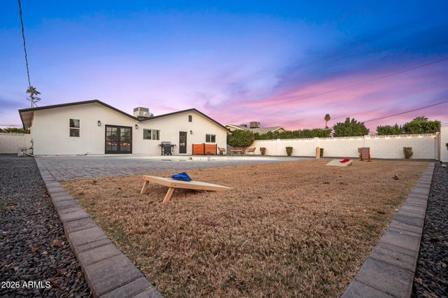 8513 E INDIANOLA Avenue, Scottsdale, AZ 85251