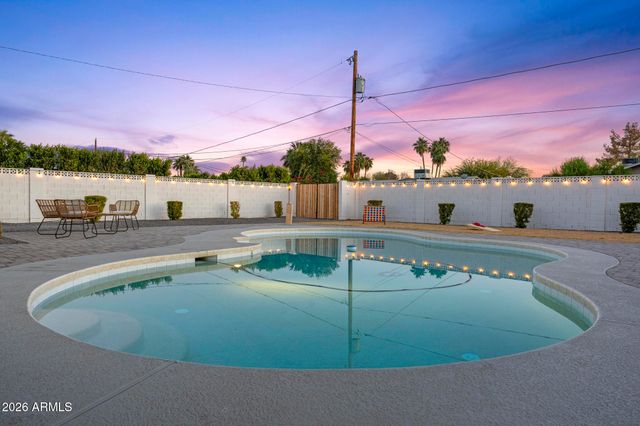 8513 E INDIANOLA Avenue, Scottsdale, AZ 85251