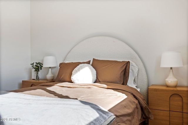 8513 E INDIANOLA Avenue, Scottsdale, AZ 85251