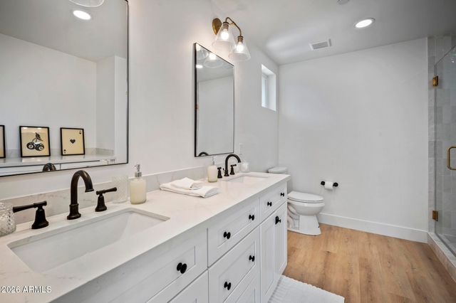 8513 E INDIANOLA Avenue, Scottsdale, AZ 85251