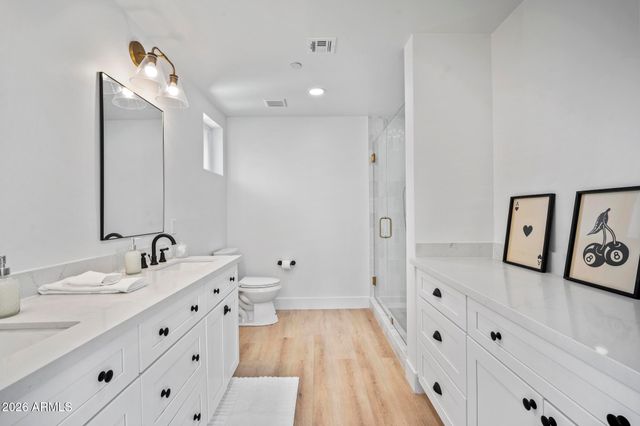 8513 E INDIANOLA Avenue, Scottsdale, AZ 85251