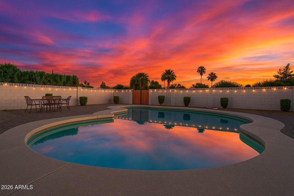 8513 E INDIANOLA Avenue, Scottsdale, AZ 85251