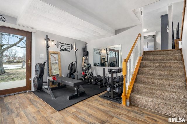 430 NAPPANEE Point, Peoria, IL 61604